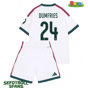 Real Madrid Denzel Dumfries #24 Hemmaställ Barn 2026-27 Kortärmad (+ Korta byxor)